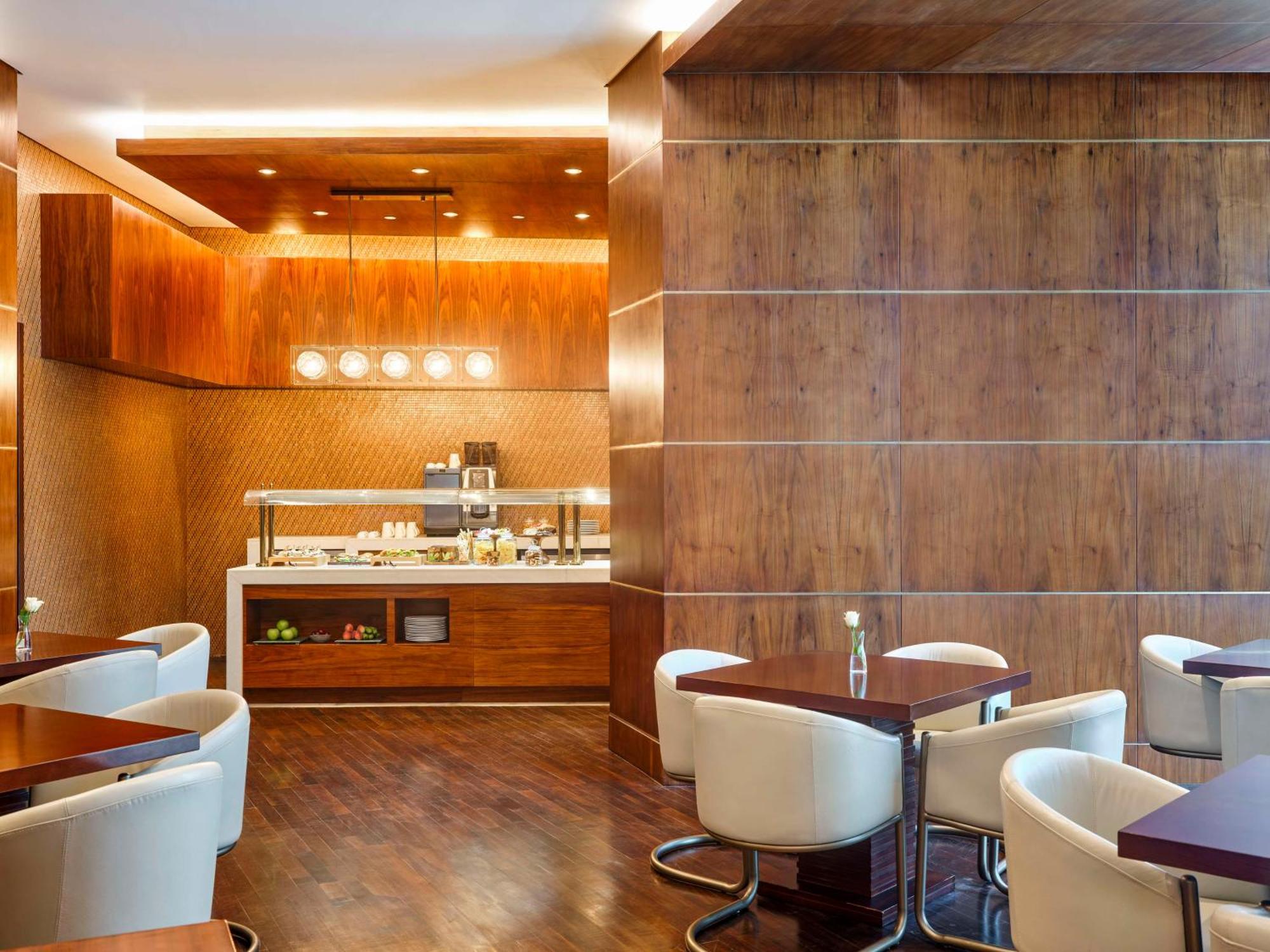 Hotel Hilton Nile Maadi Cairo